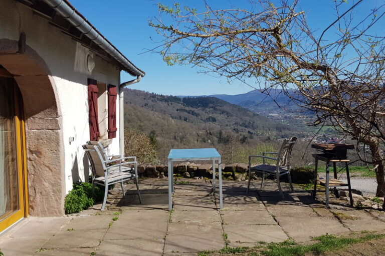 Terrasse du Charri avec vue sur la valley